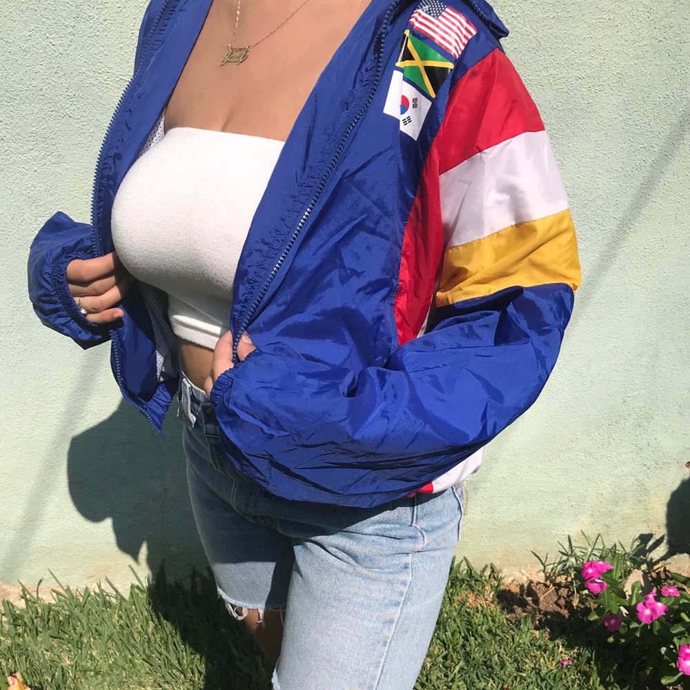 Colorful windbreaker 🙈🐉✨